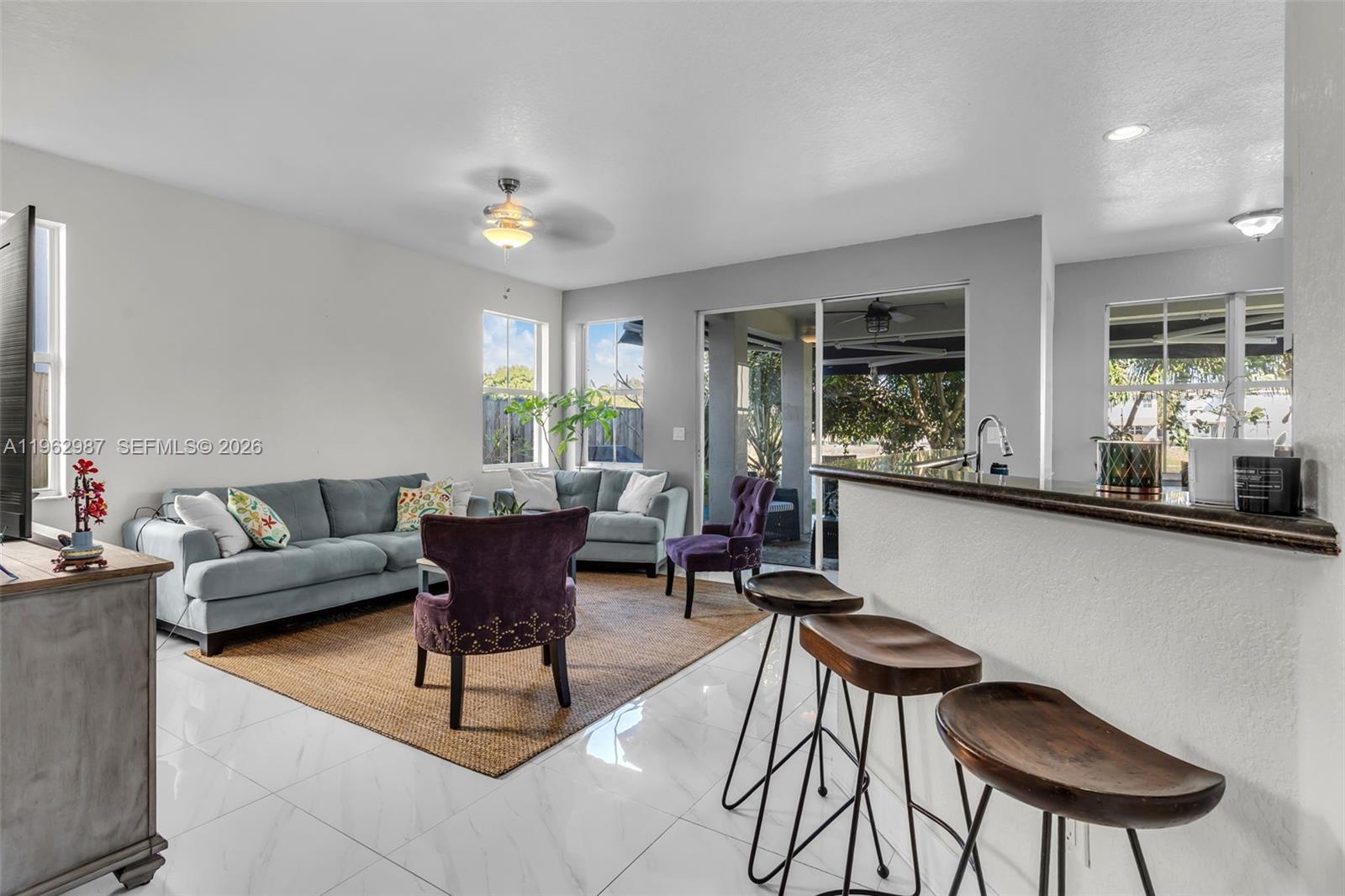 16605 Southwest 55th Terrace Miami, FL 33185 - Photo 8 of 37