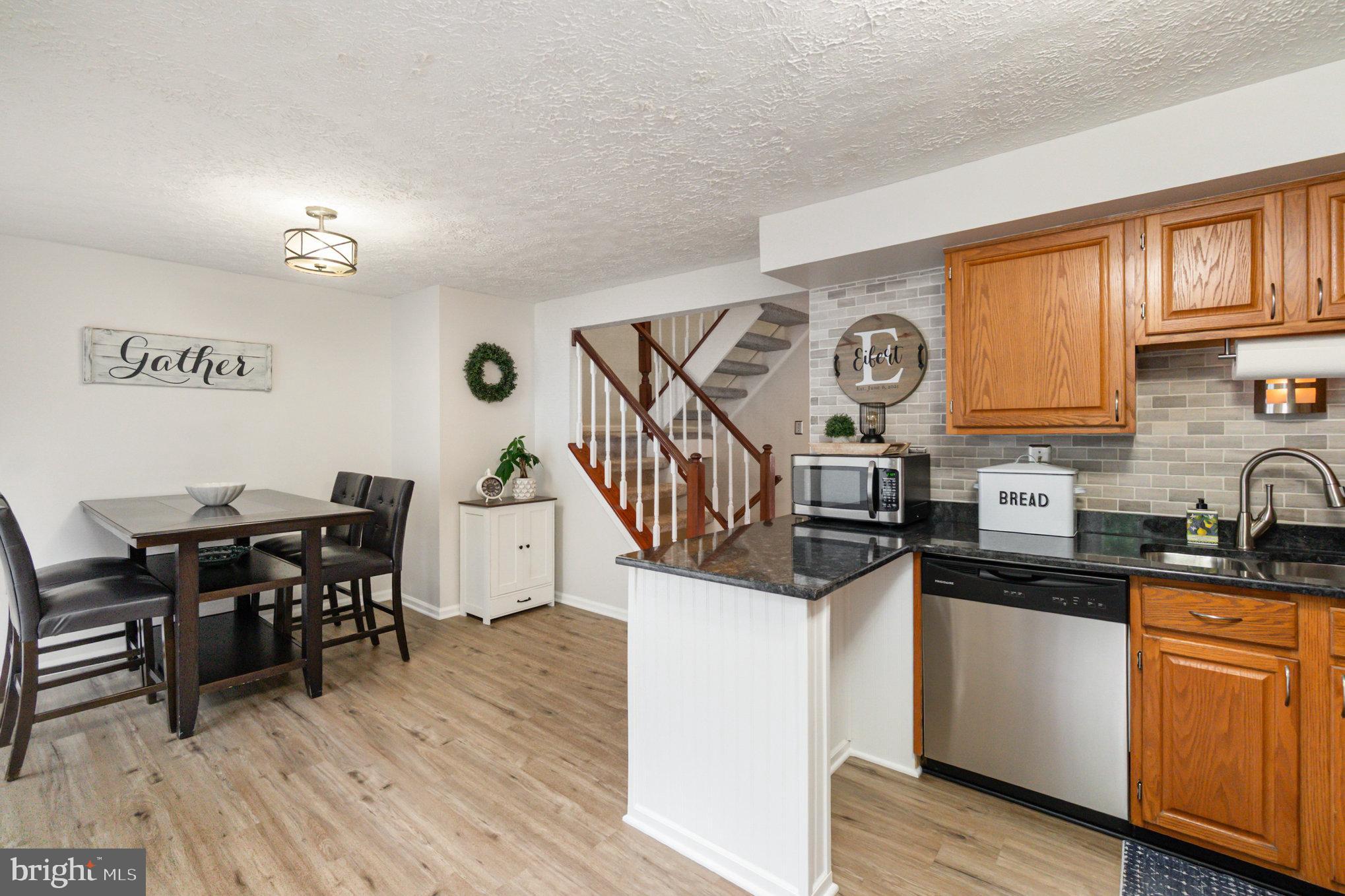 3324 Raccoon Court Abingdon, MD 21009 - Photo 12 of 39 Granite, wainscoting, SS appliances