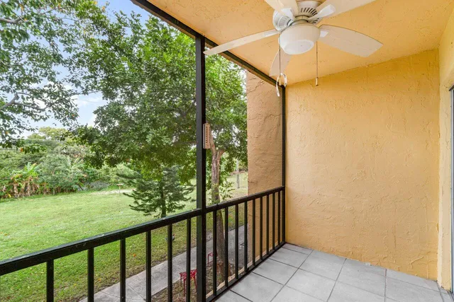 $180,000 | 450 Northwest 20th Street, Unit 2080, Boca Raton, FL 33431