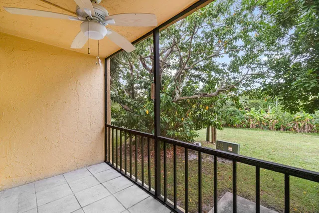 $180,000 | 450 Northwest 20th Street, Unit 2080, Boca Raton, FL 33431