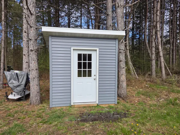 $394,900 | 891 North White Birch Drive, Ludington, MI 49431