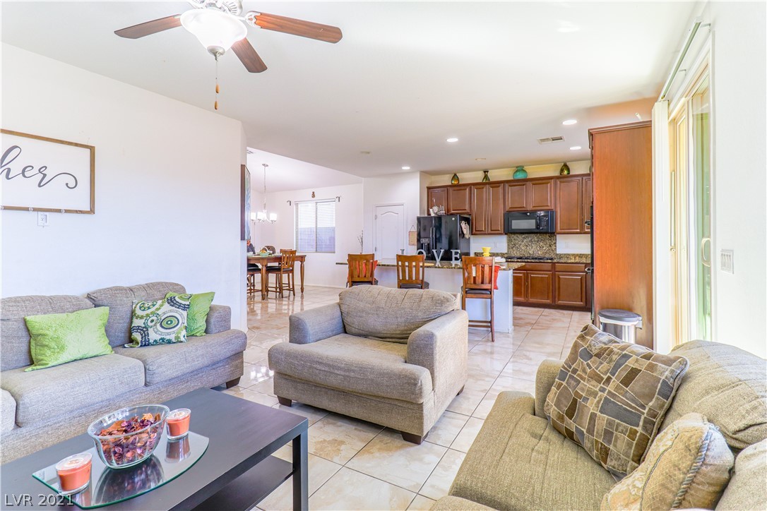 6155 Andover Wood Road Las Vegas, NV 89113 - Photo 6 of 18