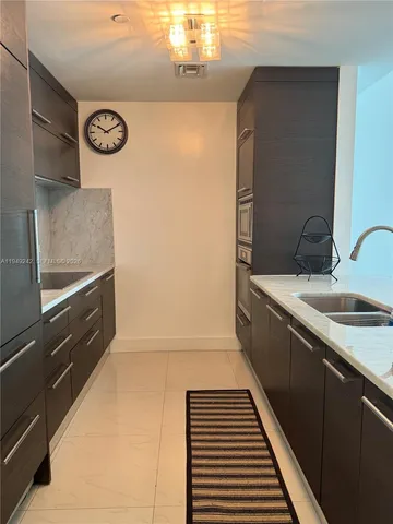 $4,900 | 900 Biscayne Boulevard, Unit 4410, Miami, FL 33132