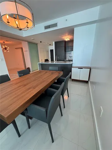 $4,900 | 900 Biscayne Boulevard, Unit 4410, Miami, FL 33132