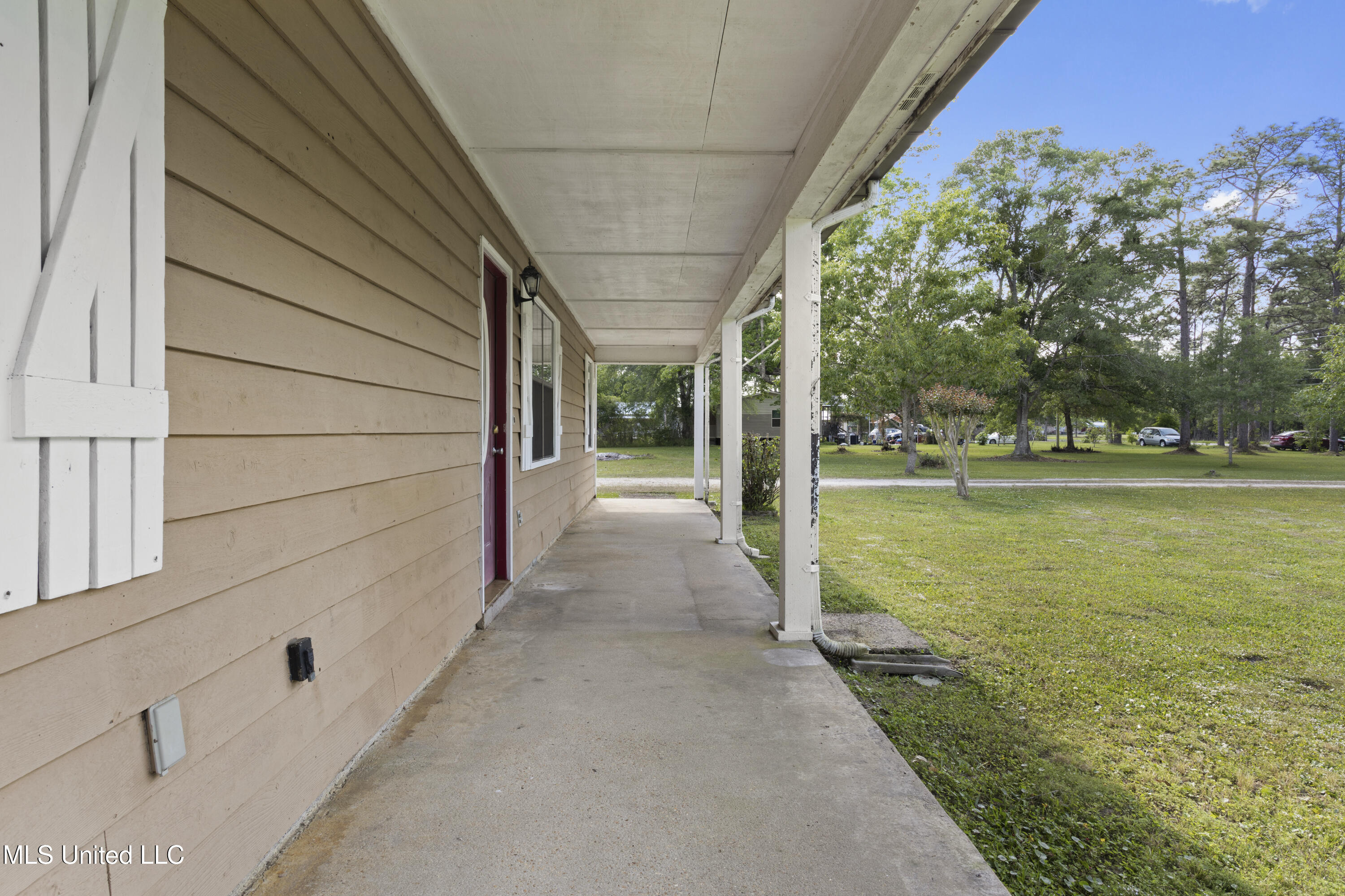 13801 Glendale Road Vancleave, MS 39565 - Photo 4 of 29 004