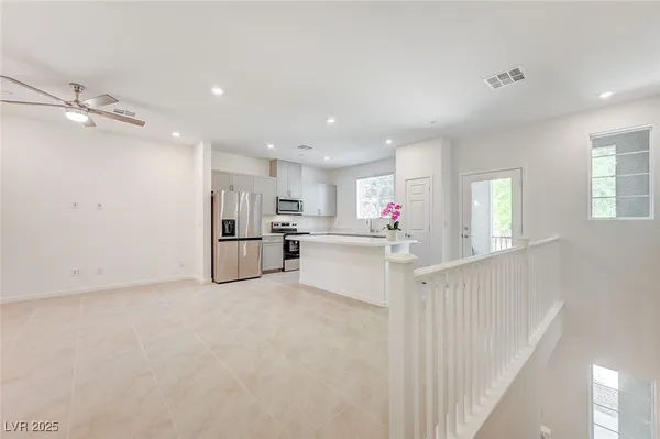 $1,995 | 6133 Gdn Crst Street, Las Vegas, NV 89148