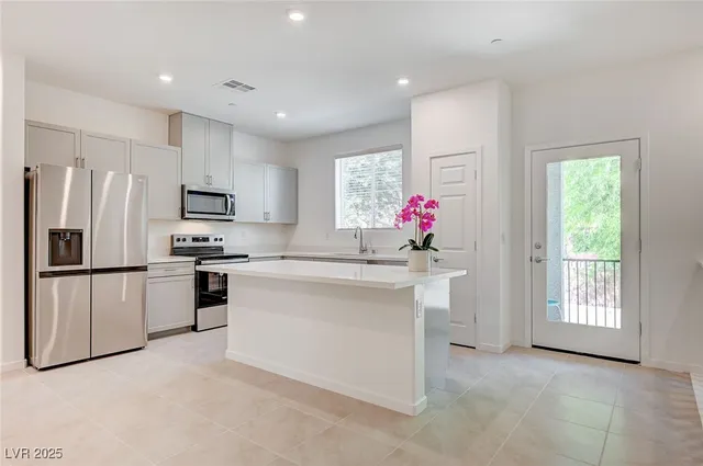 $1,995 | 6133 Gdn Crst Street, Unit 6133, Las Vegas, NV 89148