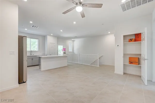 $1,995 | 6133 Gdn Crst Street, Unit 6133, Las Vegas, NV 89148