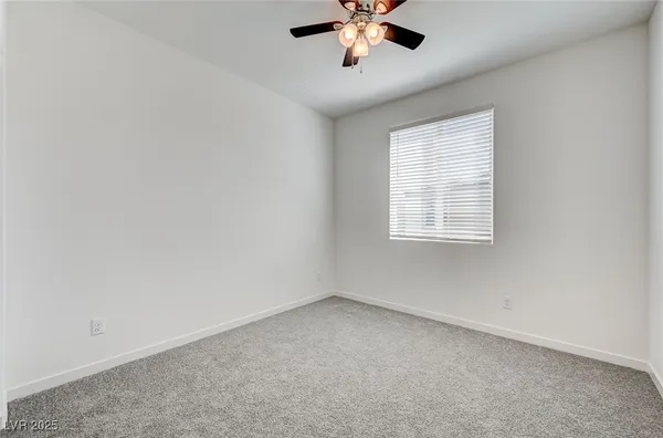 $1,995 | 6133 Gdn Crst Street, Las Vegas, NV 89148