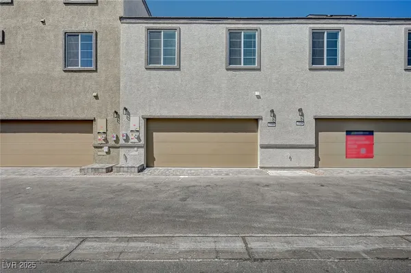 $1,995 | 6133 Gdn Crst Street, Las Vegas, NV 89148