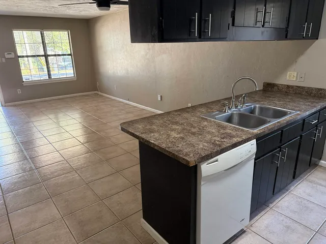 $1,200 | 2133 Corinne Street, Tallahassee, FL 32308