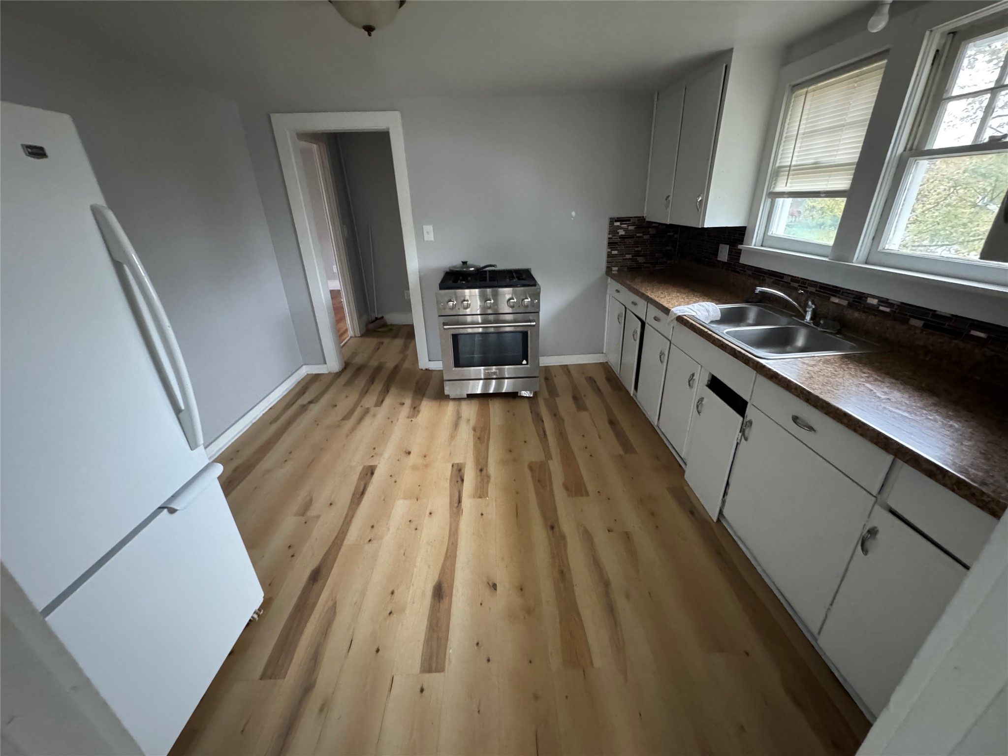 49 Hooper Road Endicott, NY 13760 - Photo 8 of 15