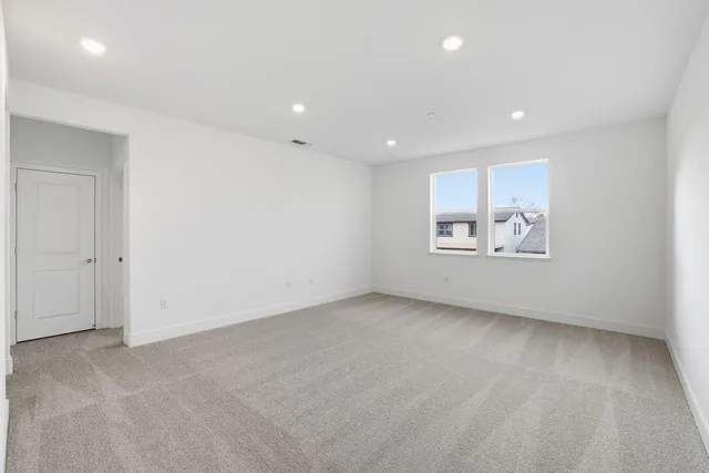 an empty room with an entryway