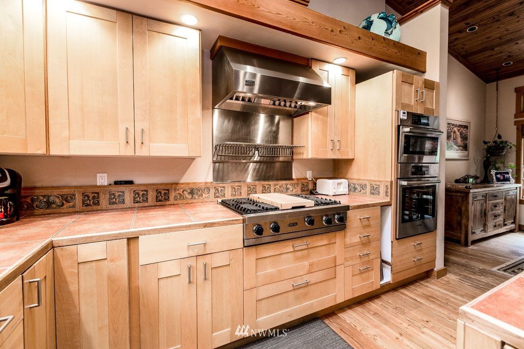 197 Mitchell Bay Road Friday Harbor, WA 98250 - Photo 22 of 36 Gallery Image 22