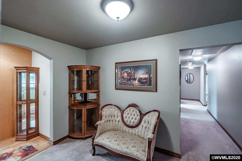 5655 Southwest West Hills Road Corvallis, OR 97333 - Photo 11 of 42 Gallery Image 11