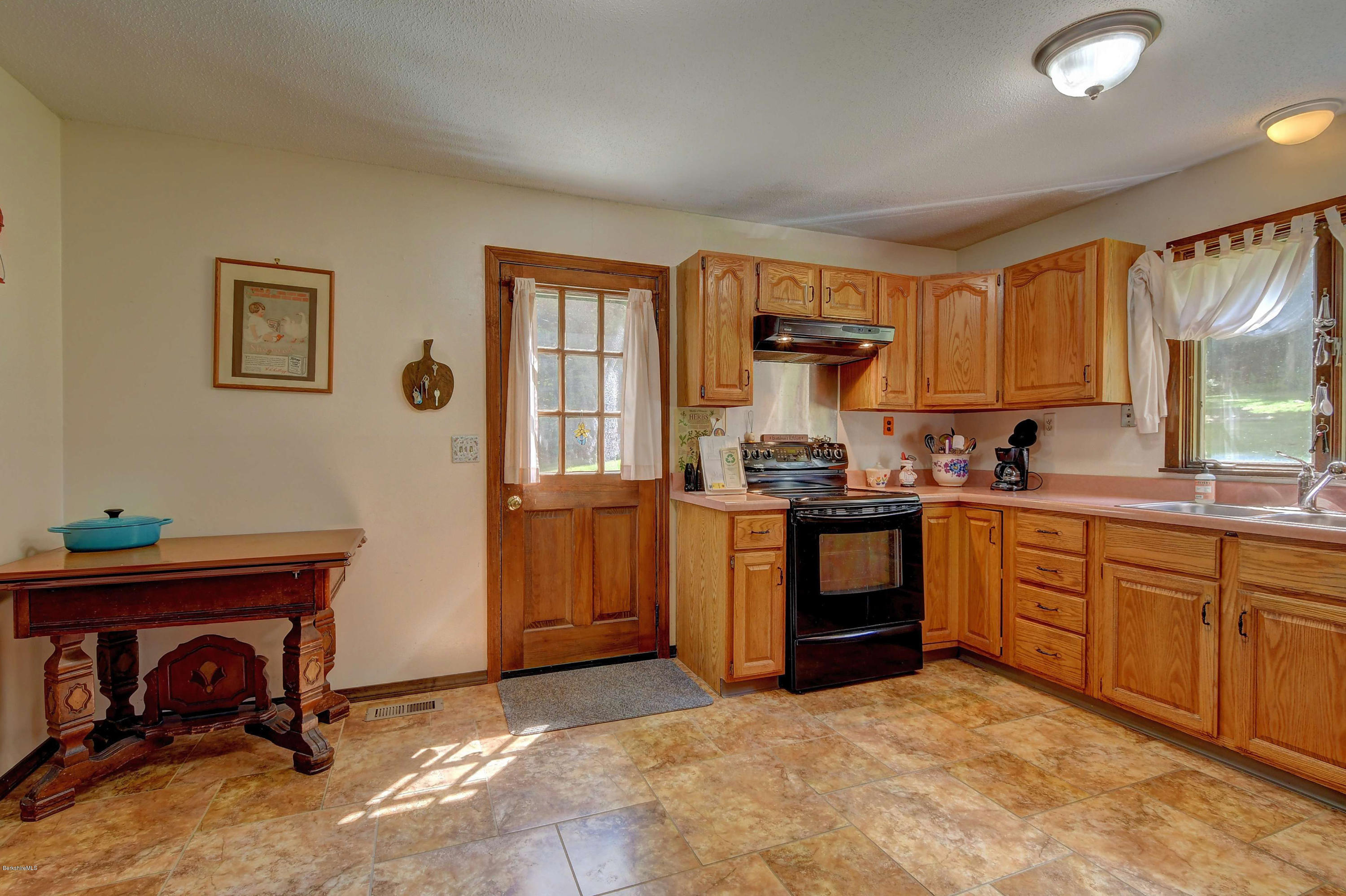 296 Alum Hill Road Sheffield, MA 01222 - Photo 11 of 27 2303 Kitchen