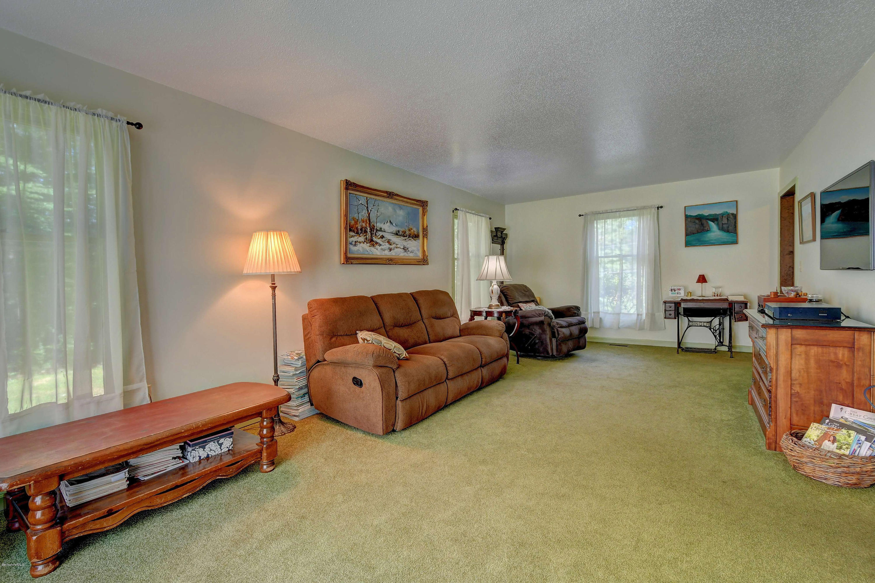 296 Alum Hill Road Sheffield, MA 01222 - Photo 6 of 27 2102 Living Room
