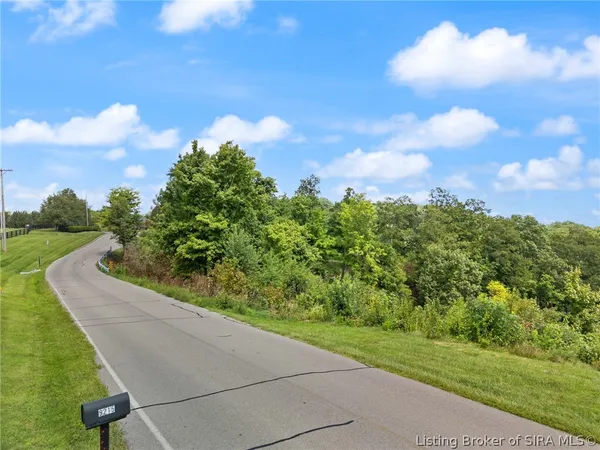 $105,000 | 9305 North Skyline Drive, Sellersburg, IN 47172