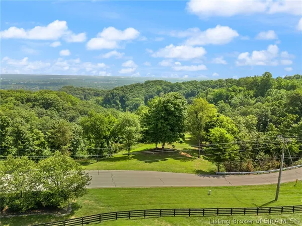 $105,000 | 9305 North Skyline Drive, Sellersburg, IN 47172