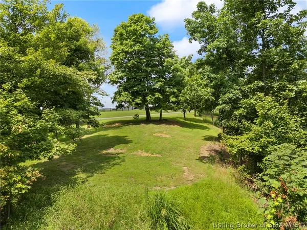 $105,000 | 9305 North Skyline Drive, Sellersburg, IN 47172