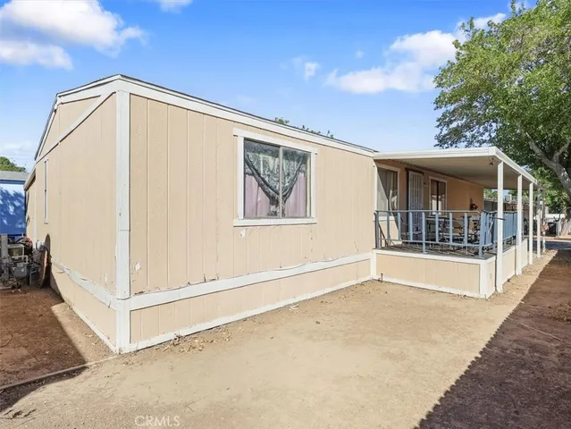 $152,900 | 3524 East Avenue R, Unit 313, Palmdale, CA 93550