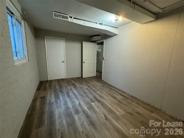 $1,800 | 418 West Charlotte Avenue, Mount Holly, NC 28120