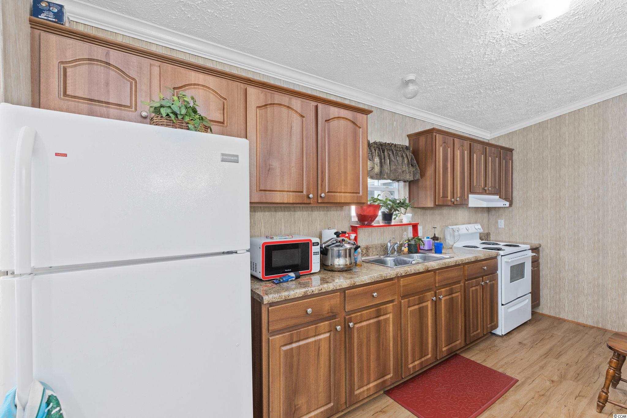 8 Islander Court Murrells Inlet, SC 29576 - Photo 5 of 32
