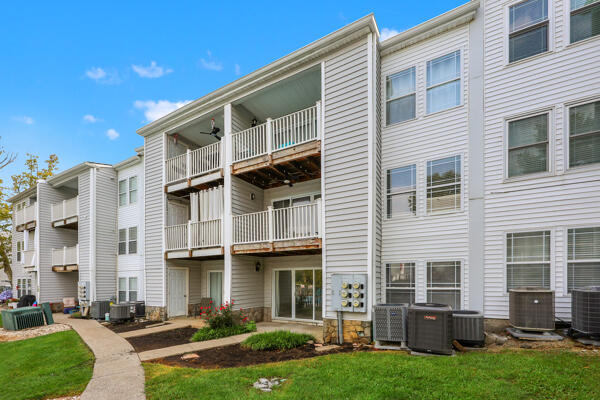 2414 Lake Park Road, Unit 1104 Lexington, KY 40502 - Photo 23 of 30 005_cI0T