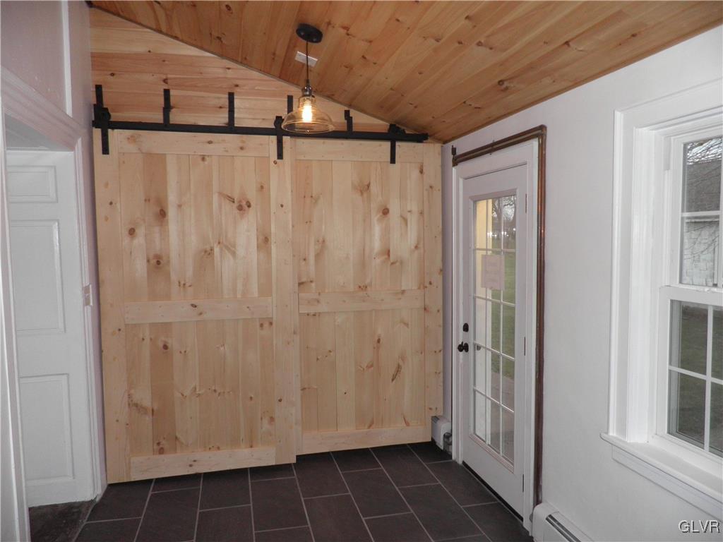 4275 Christian Springs Road Nazareth, PA 18064 - Photo 8 of 47 Gallery Image 8