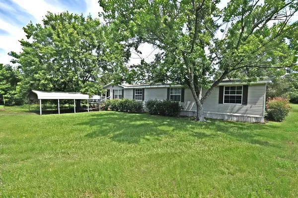 $249,900 | 374 West Farm Road 1567, Yantis, TX 75497