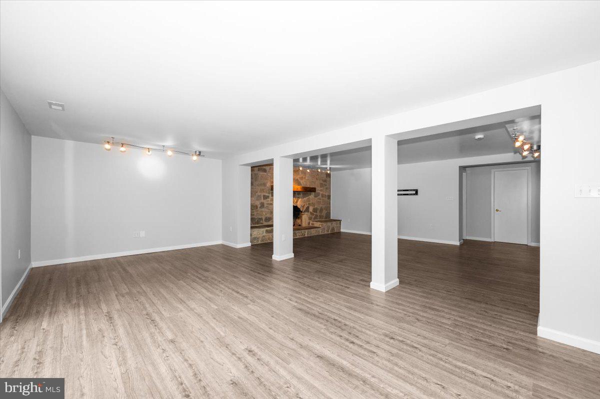 4211 Spring View Court Jefferson, MD 21755 - Photo 27 of 90 Gallery Image 27