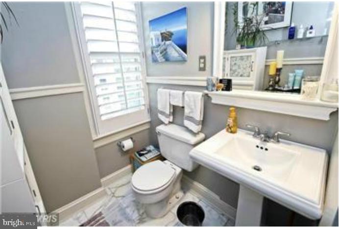 2227 20th Street Northwest, Unit 504 Washington, DC 20009 - Photo 14 of 22