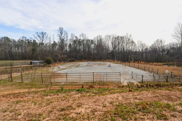 $823,900 | 160 Eubanks Farm Road, Inman, SC 29349