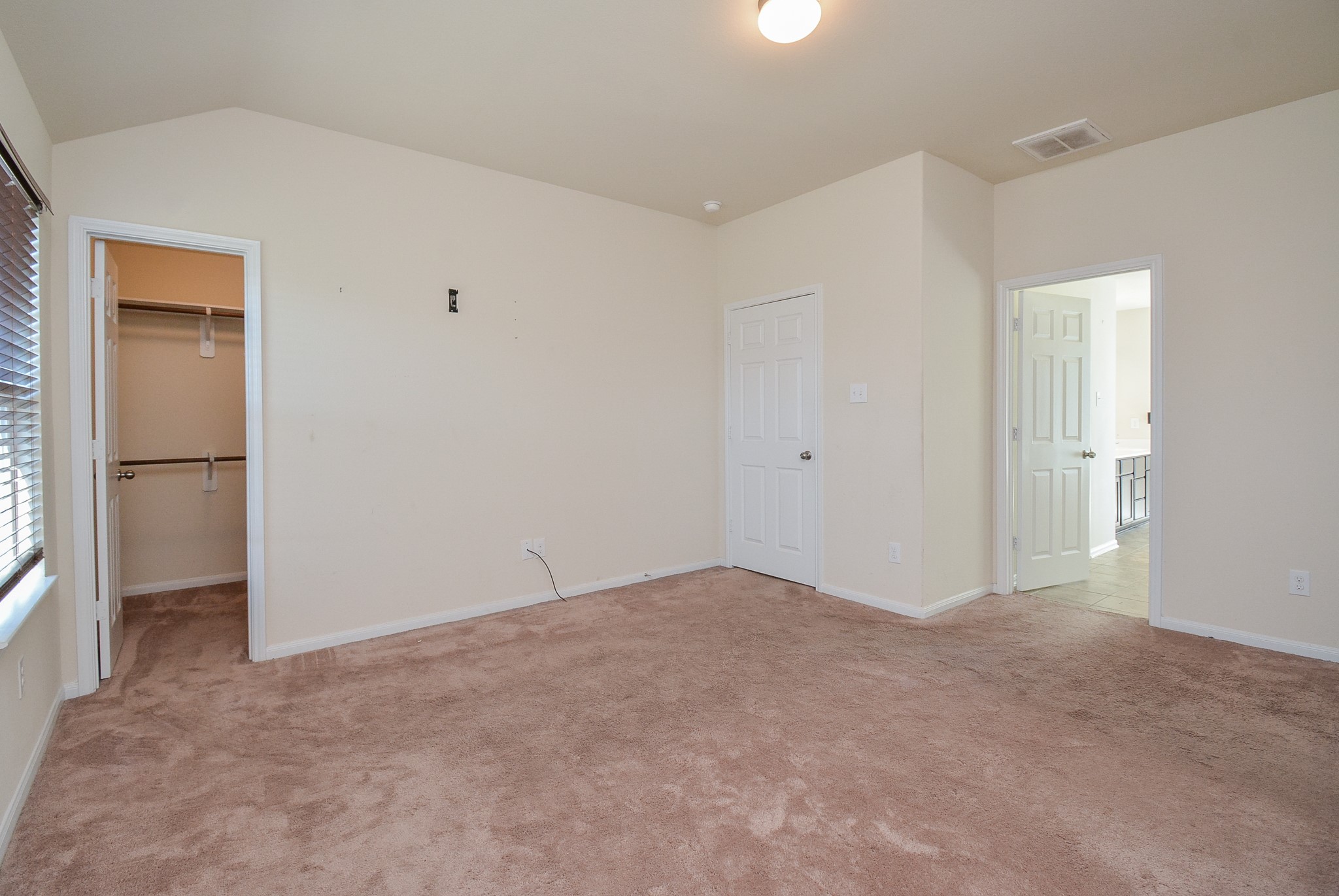 2380 Elm Crossing Trail Spring, TX 77386 - Photo 20 of 36 Master Bedroom with walk-in closet 1