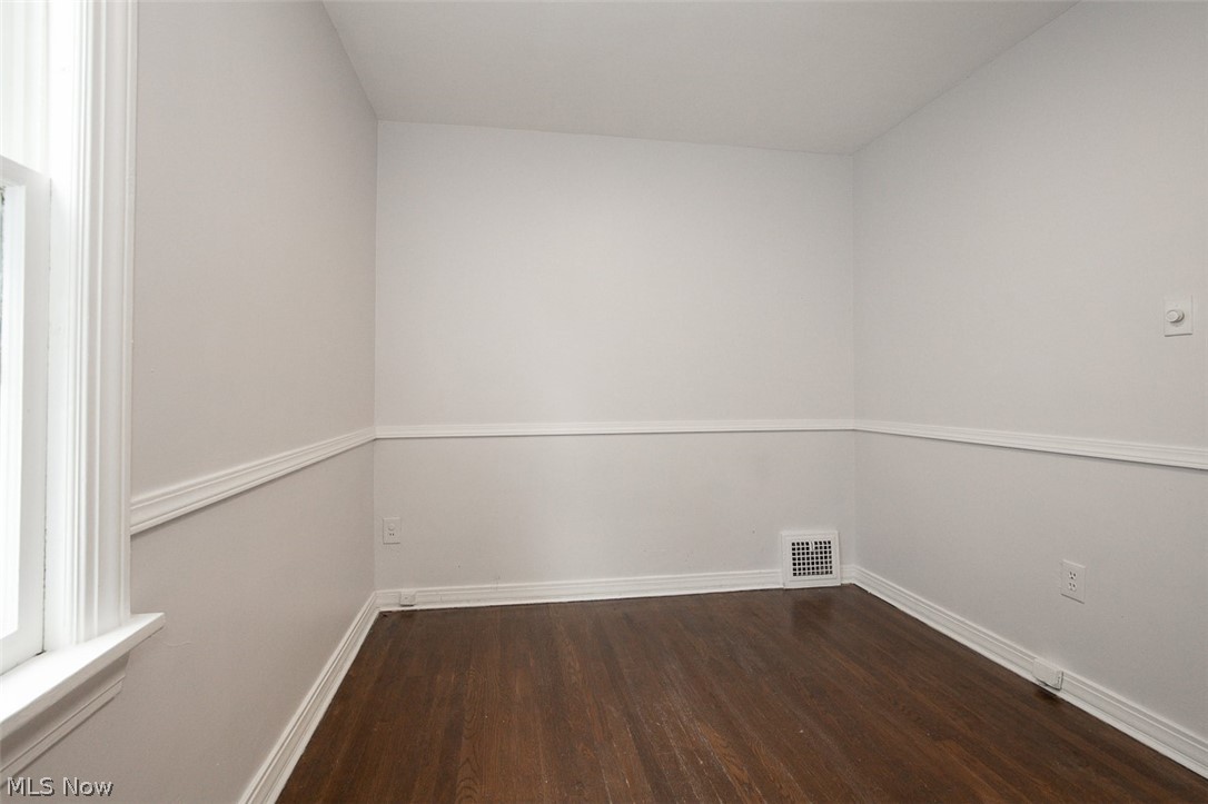 848 Beverly Road Cleveland Heights, OH 44121 - Photo 20 of 30