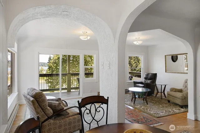 $982,500 | 17198 Viking Avenue Northwest, Poulsbo, WA 98370