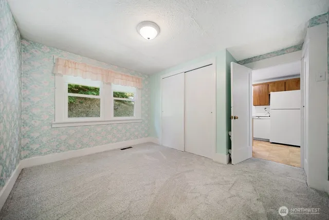 $992,500 | 17198 Viking Avenue Northwest, Poulsbo, WA 98370