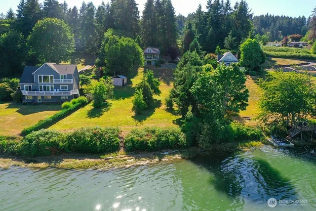 $982,500 | 17198 Viking Avenue Northwest, Poulsbo, WA 98370