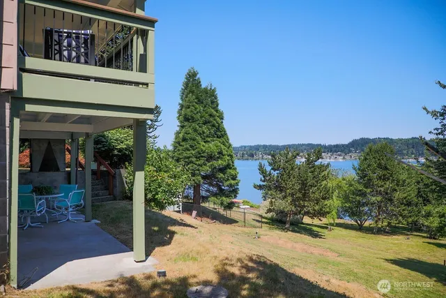 $982,500 | 17198 Viking Avenue Northwest, Poulsbo, WA 98370