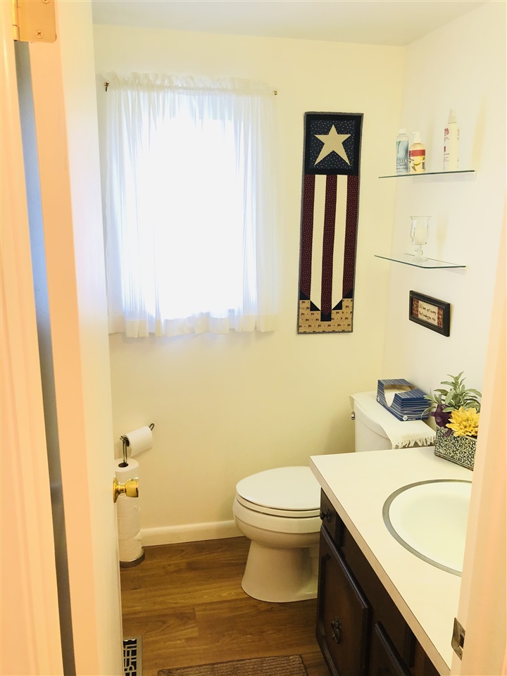 3259 Dillon Road Flushing, MI 48433 - Photo 17 of 31 50039613-17.JPG