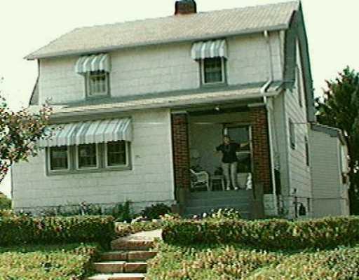 44 Rhodes Avenue Green Tree, PA 15220 - Photo 1 of 1 Exterior Front.
