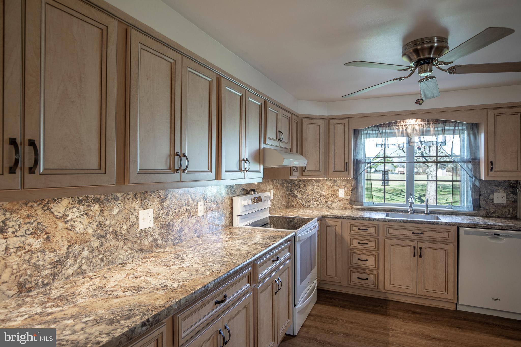 2424 Bergey Road Souderton, PA 18964 - Photo 12 of 28 Gallery Image 12
