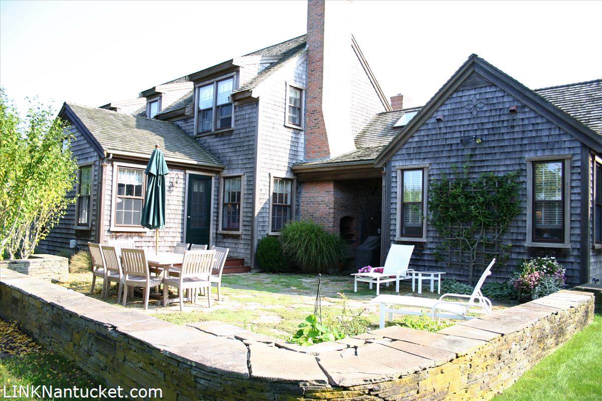 2 Wannacomet Road Nantucket, MA 02554 - Photo 7 of 37 Gallery Image 7
