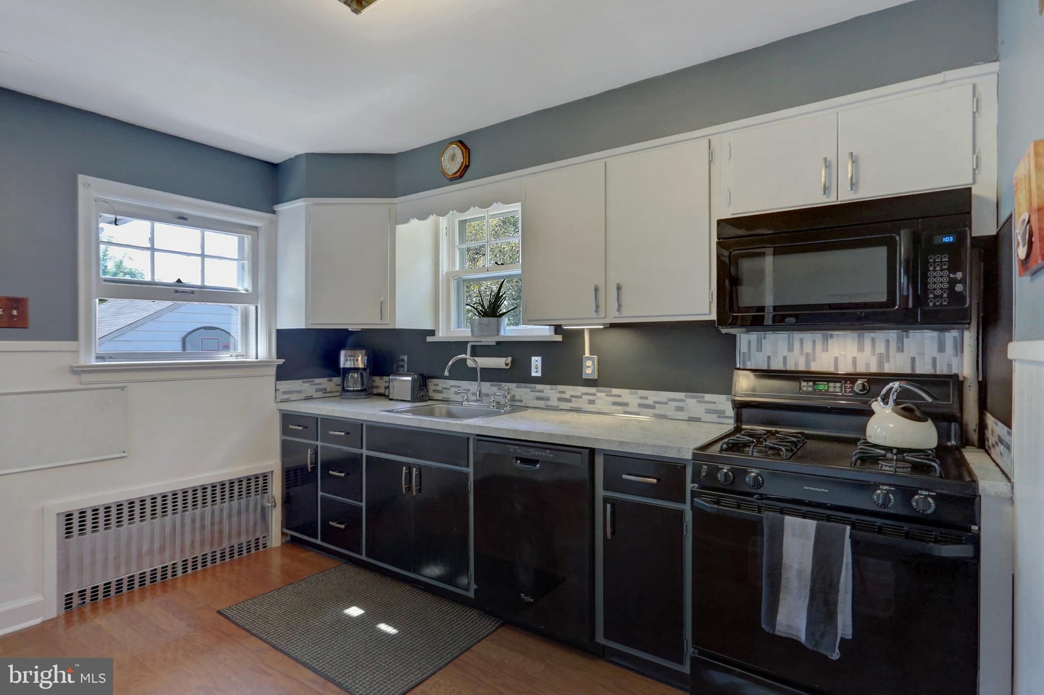 3615 Cloverfield Road Harrisburg, PA 17109 - Photo 11 of 38 Gallery Image 11