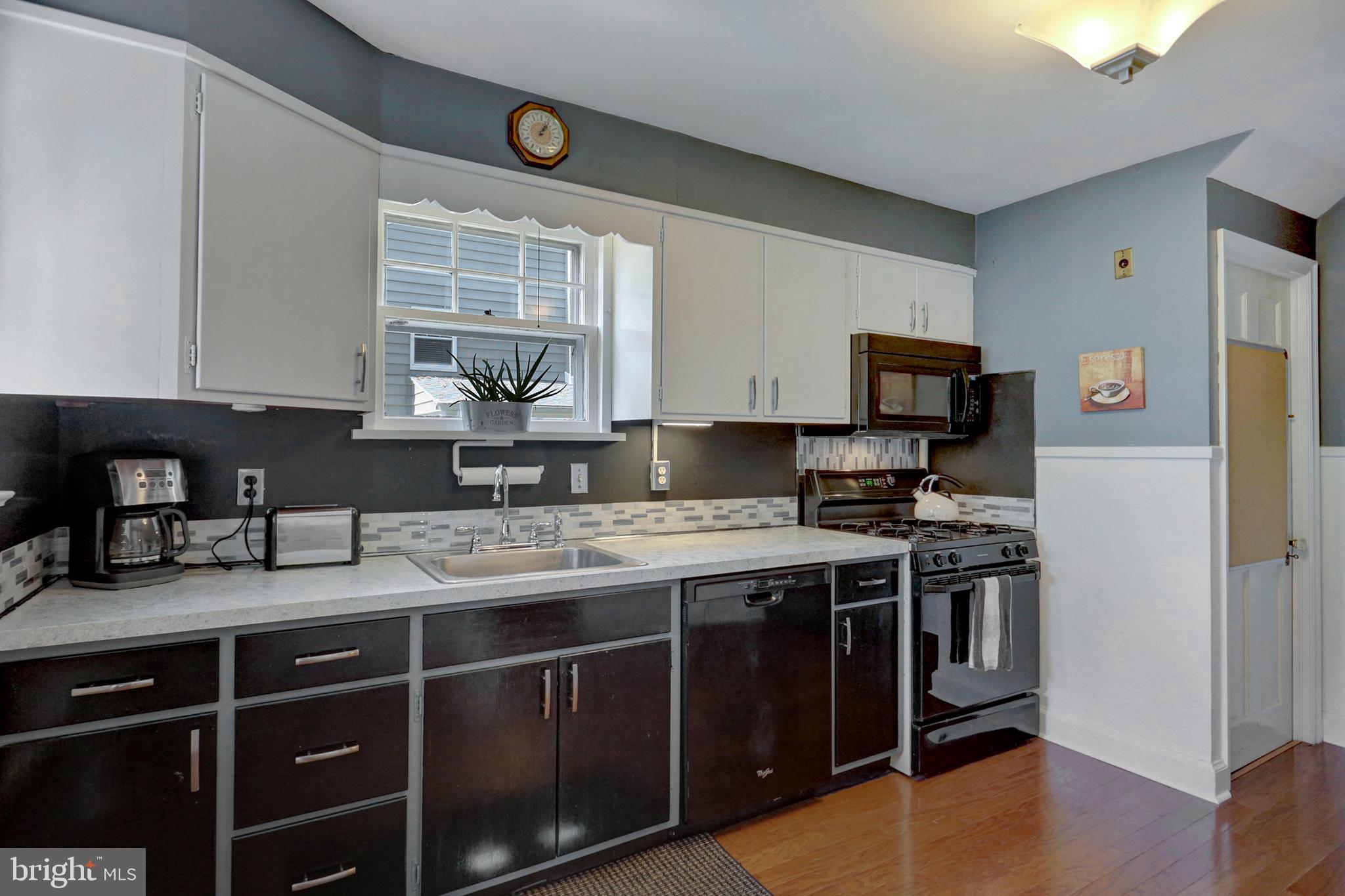 3615 Cloverfield Road Harrisburg, PA 17109 - Photo 12 of 38 Gallery Image 12