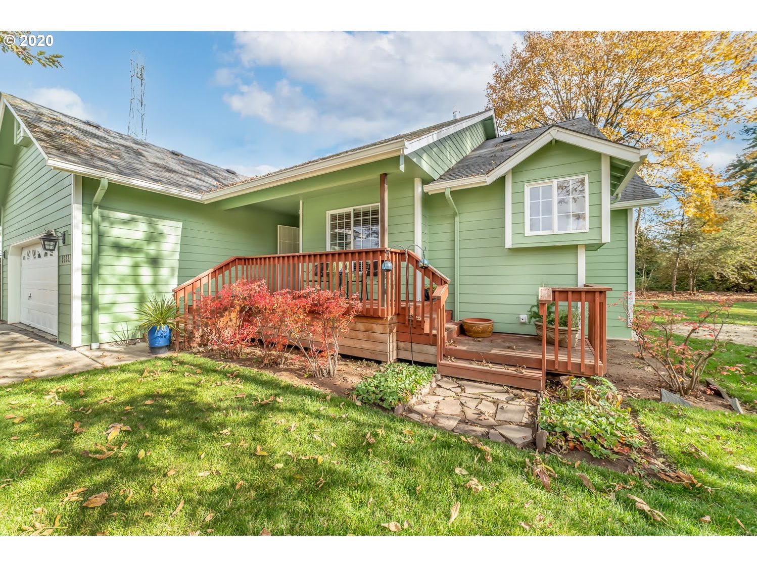 89831 North Game Farm Road Eugene, OR 97408 - Photo 3 of 32 Gallery Image 3