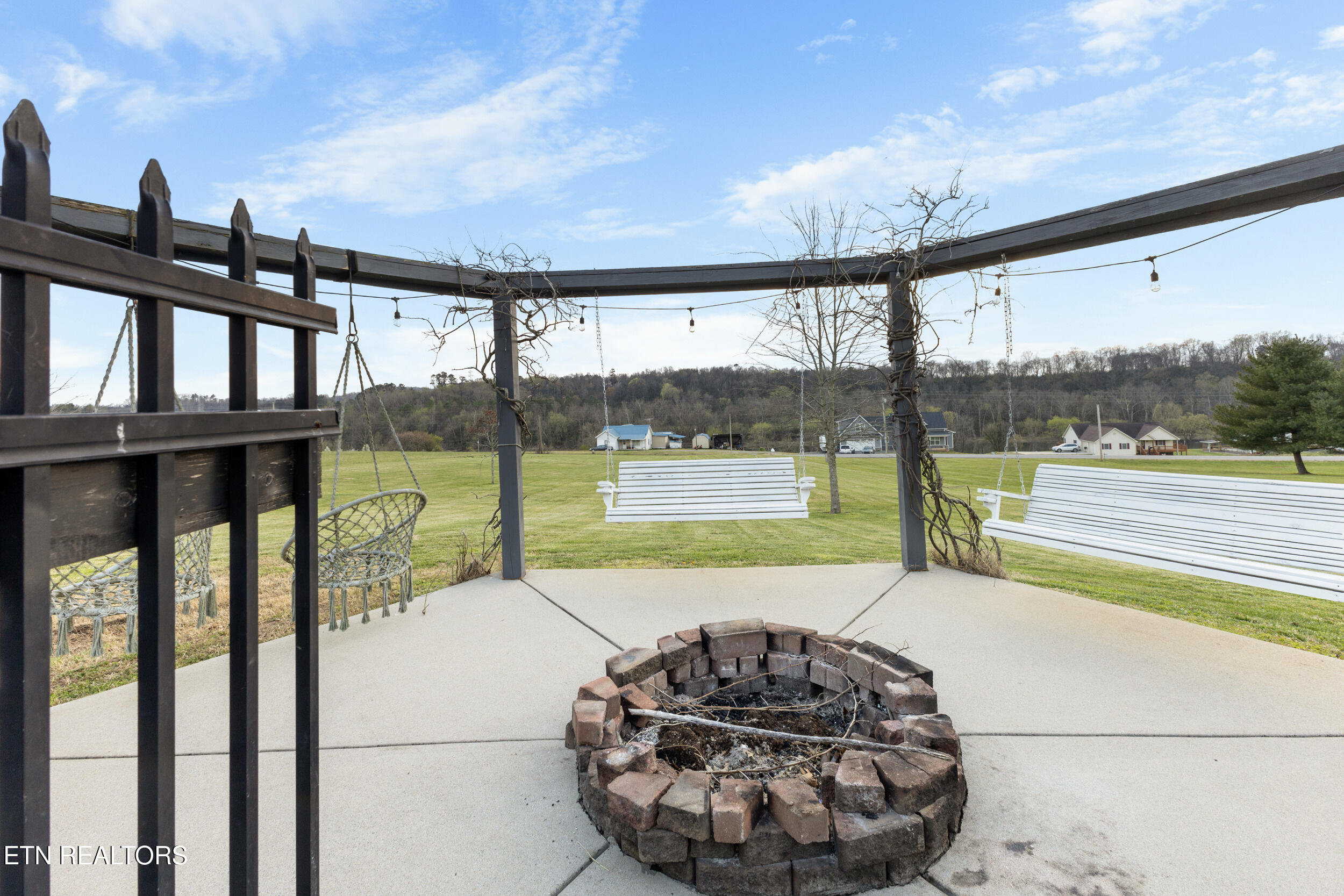 319 Coffey Heights Rutledge, TN 37861 - Photo 15 of 50 18_img_7180