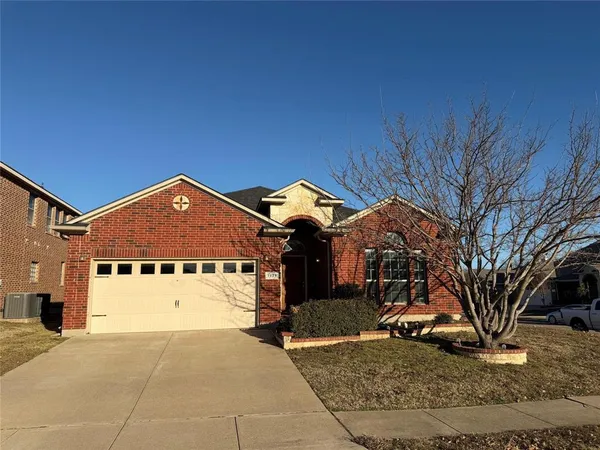 $2,450 | 7823 Black Willow Lane, Arlington, TX 76002