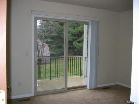 18530 East 14 Mile Road, Unit B5 Fraser, MI 48026 - Photo 5 of 10 7.jpg