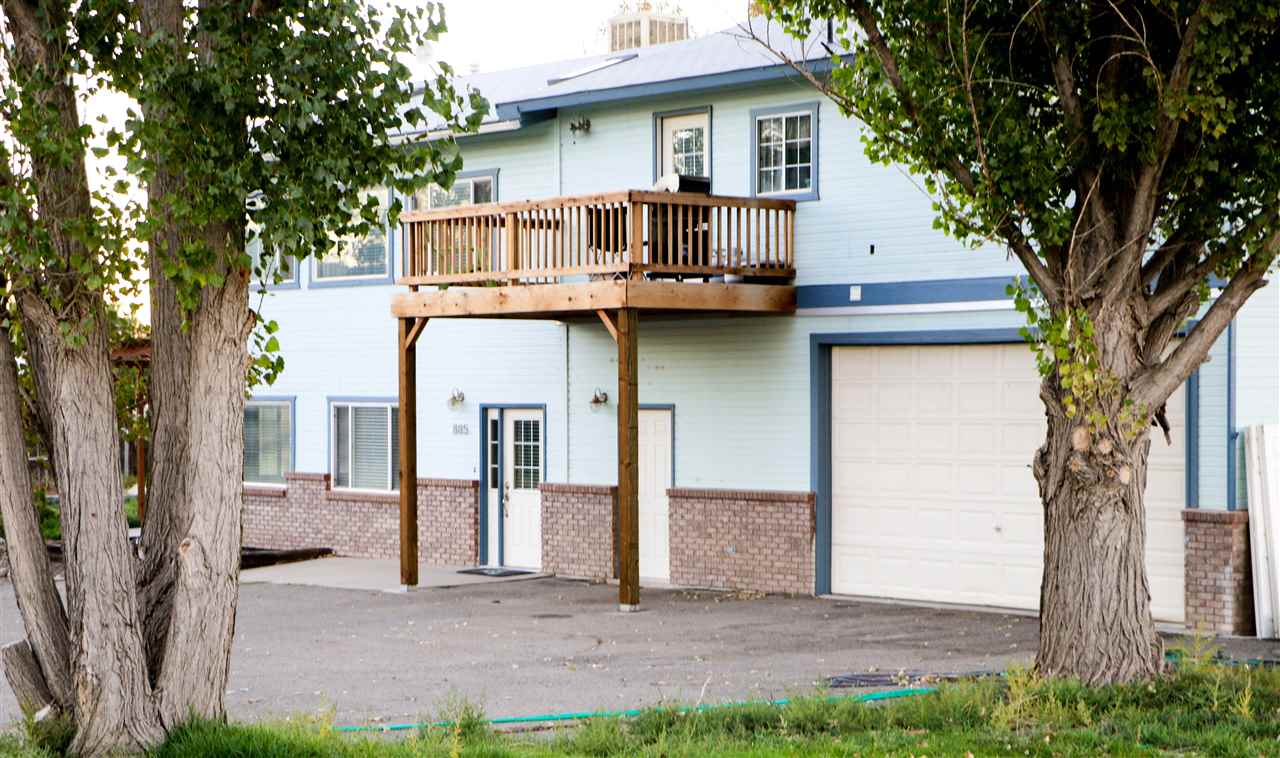 885 22 Road Grand Junction, CO 81505 - Photo 3 of 15 a view of a house with roof deck